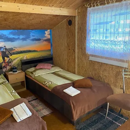 Quarto em Acomodações Particulares Goscinne Renata Knitter *