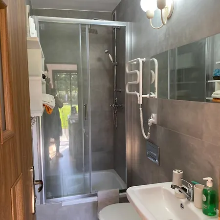 Goscinne Renata Knitter Quarto em Acomodações Particulares Komnino